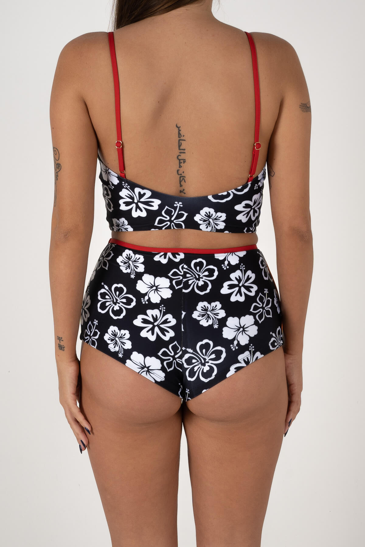 Ninety Nine Shorts | Aloha Black